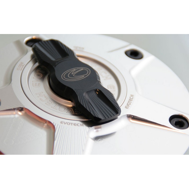 Tapón rápido gasolina 1/4 vuelta Yamaha MT-01 / XVS Road Star Warrior 1700 Tapón rápido gasolina 1/4 vuelta Yamaha MT-01 / XVS Road Star Warrior 1700